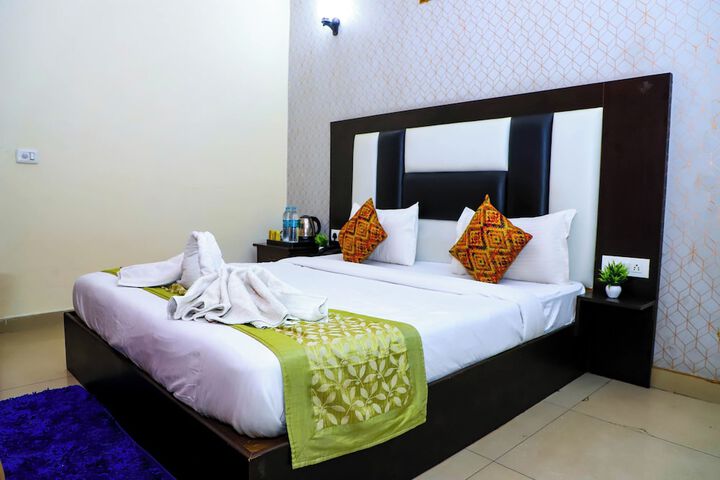 Room 14 of 23