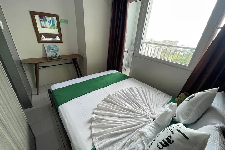 Room 65 of 216