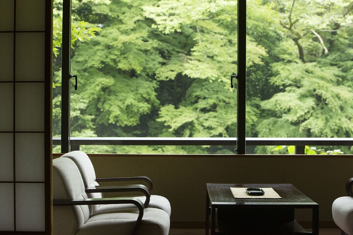 Room 4 of 47