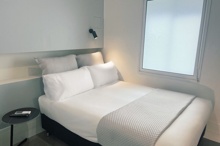 Room 12 of 39