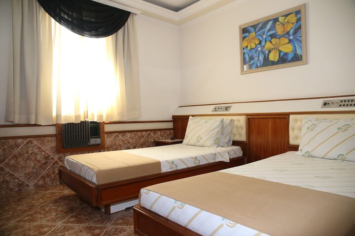 Room 7 of 23