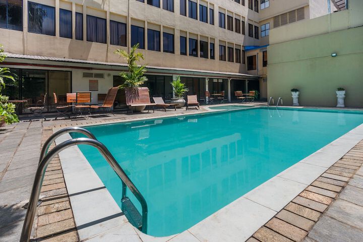 Pool 34 of 51