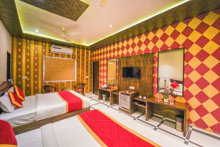 Room 12 of 49