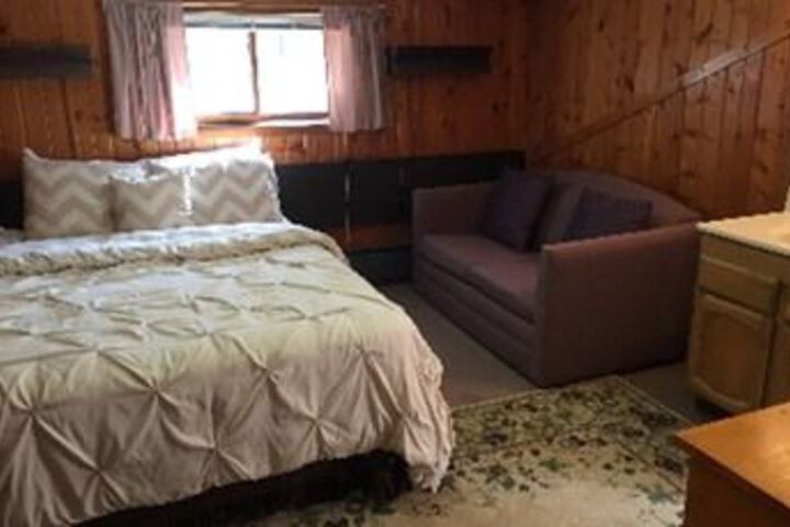 Room 89 of 182
