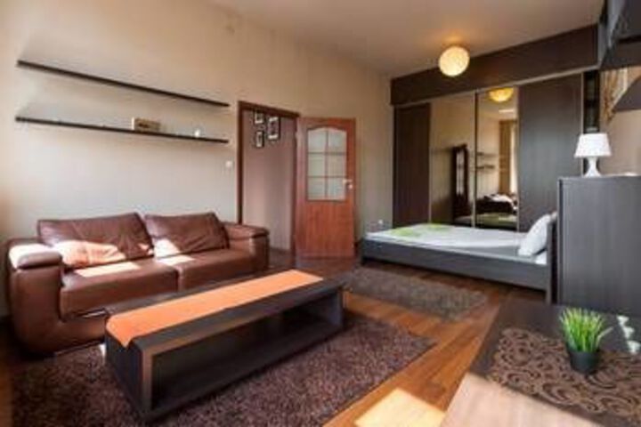 Room 55 of 177