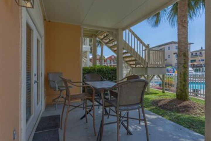 Terrace/Patio 3 of 41