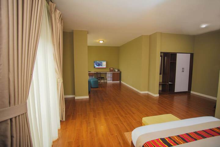 Room 21 of 63