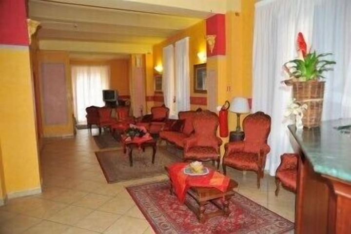 Hotel Interior 4 of 45