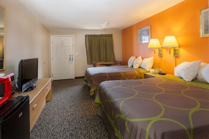 Room 3 of 14