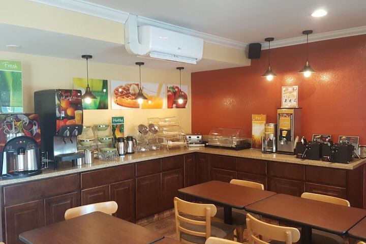 Breakfast buffet