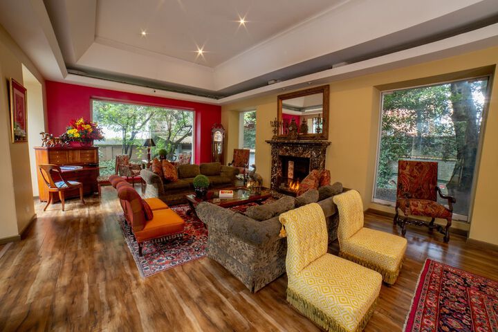 Lobby Entry