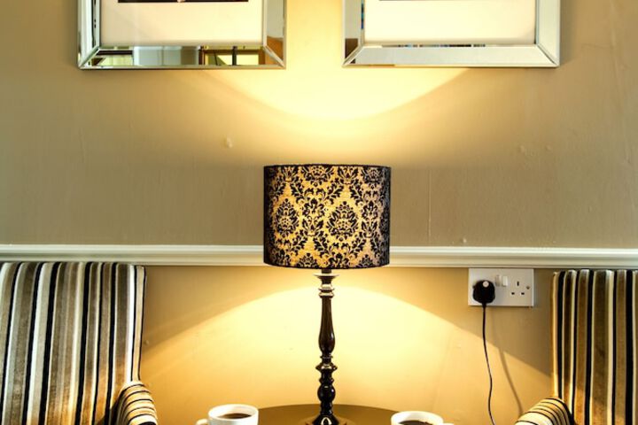 Room 18 of 36