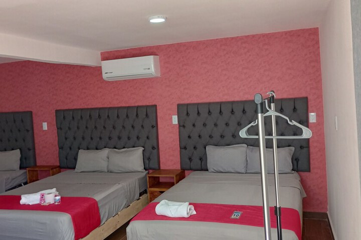 Room 19 of 58