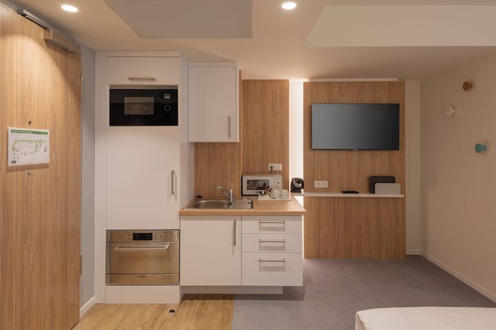 Room 22 of 88