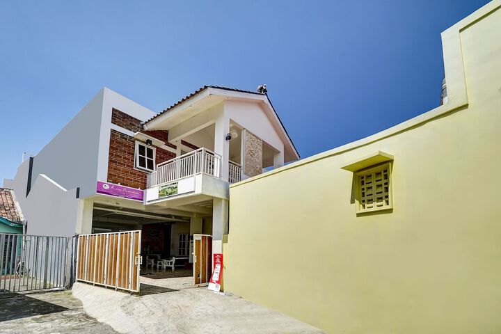 Hotel O Guesthouse King Puntodewo