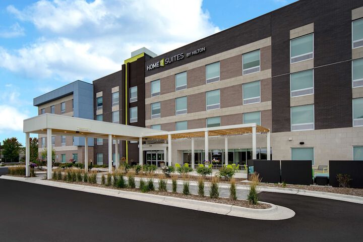 Home2 Suites by Hilton Grand Rapids Airport in Grand Rapids, MI