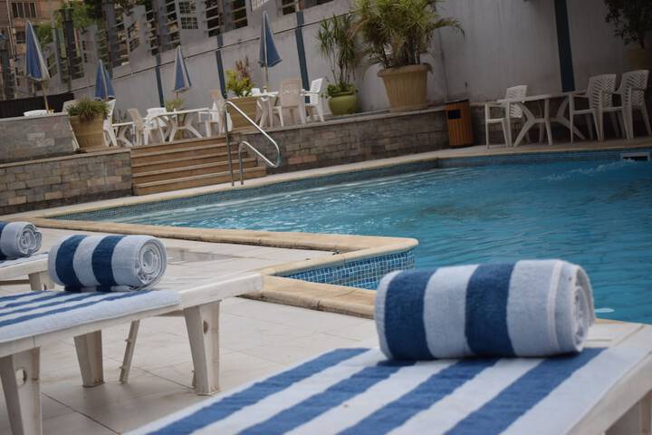 Pool 21 of 49