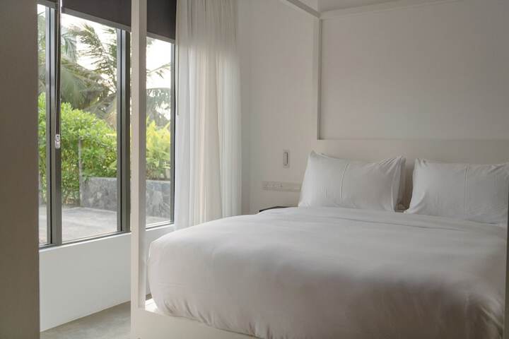Room 29 of 147