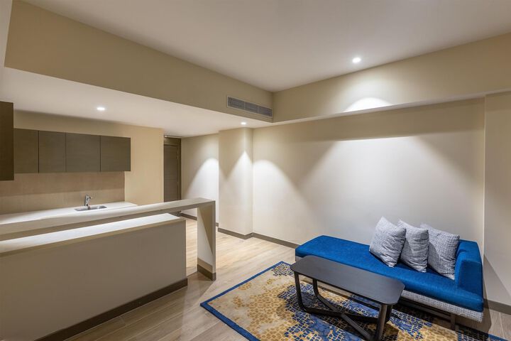 Room 18 of 41