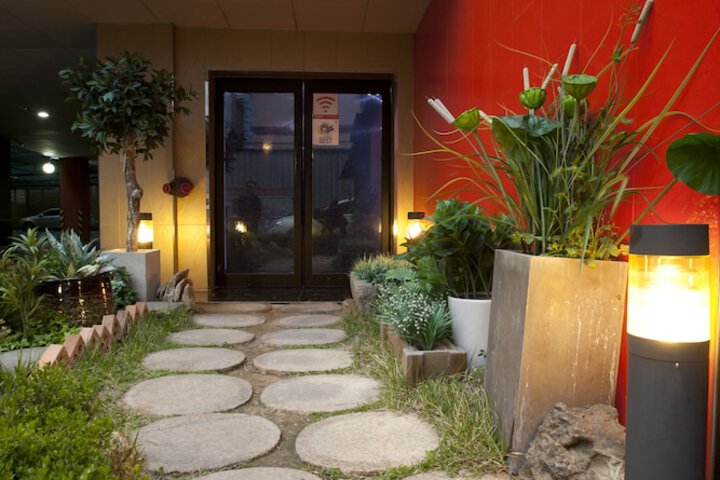 Hotel 74 of 77