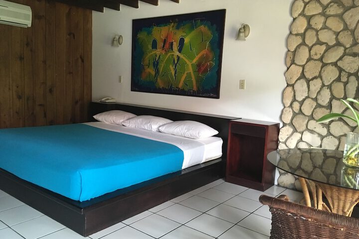 Room 3 of 24