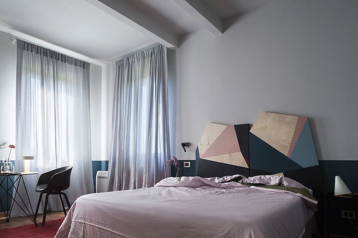 Room 3 of 35