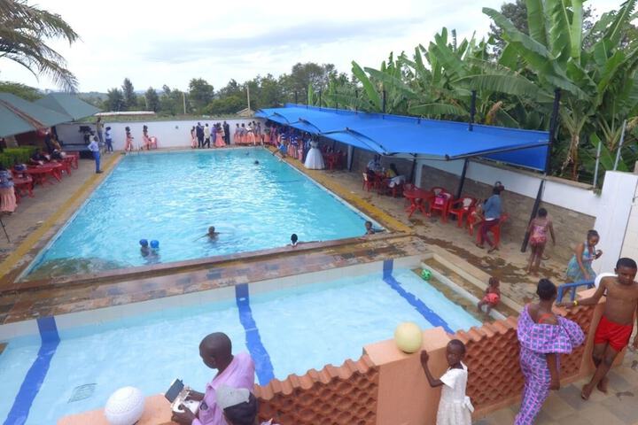 Pool 29 of 53