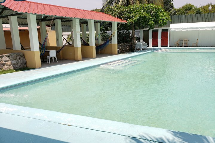 Pool 19 of 43
