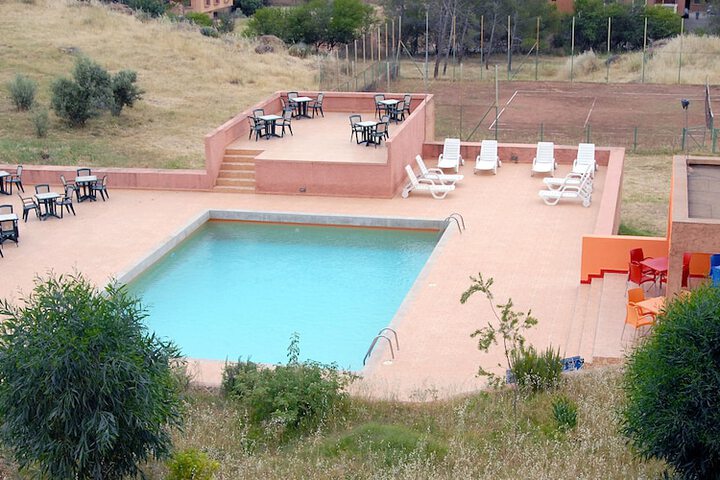 Hotel with Pool