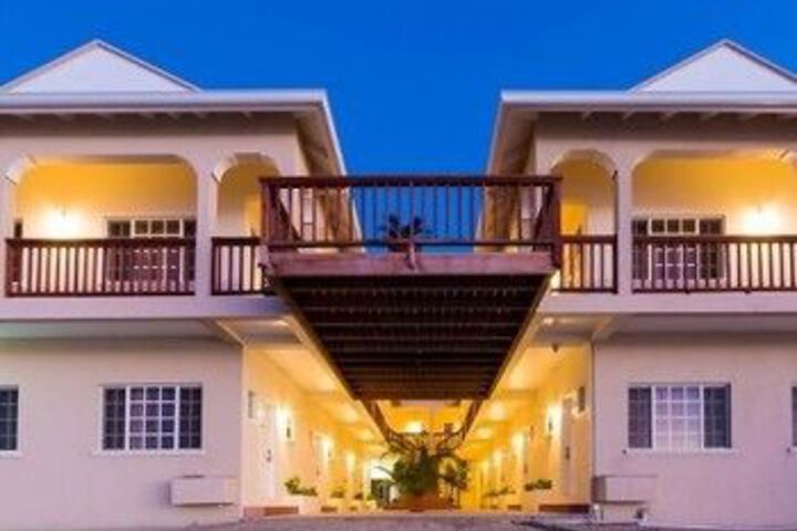 Hotel 27 of 32