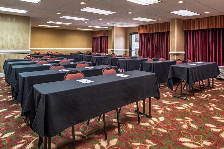 Meeting facility