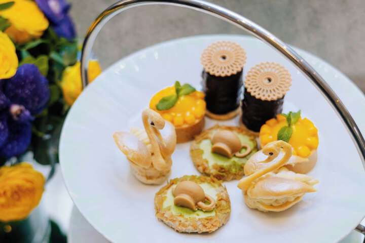 Dining 89 of 123