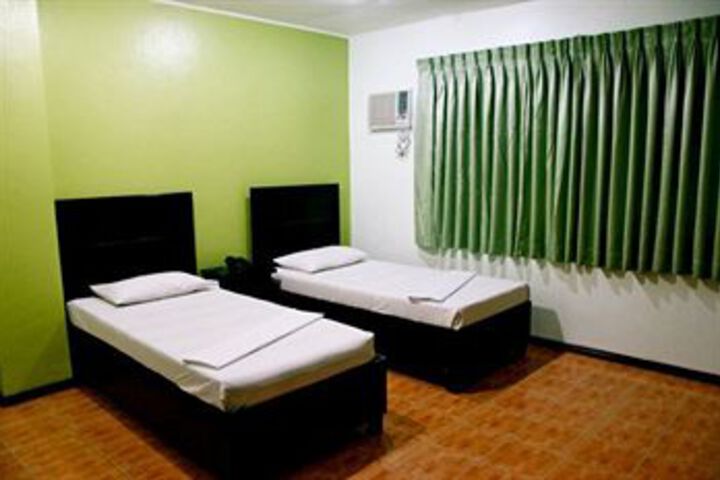 Room 3 of 4