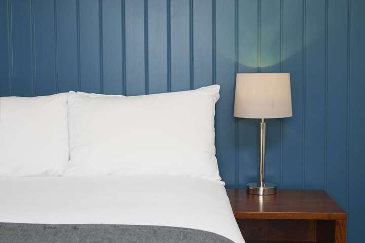 Room 8 of 35