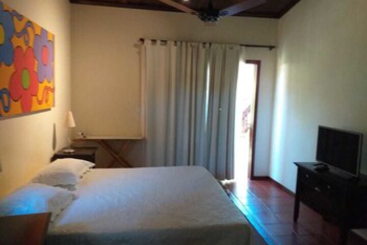 Room 53 of 65
