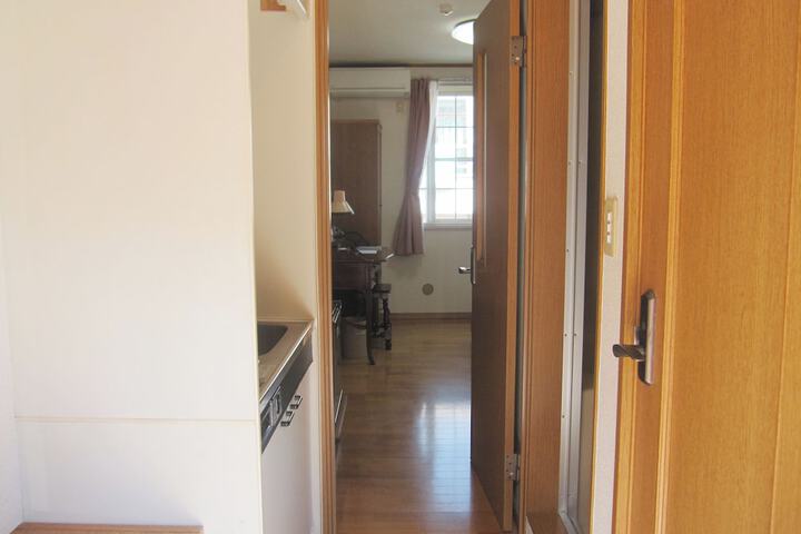 Room 4 of 29