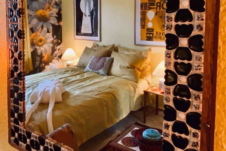 Room 32 of 67
