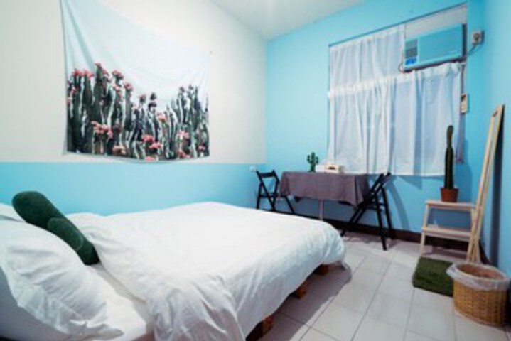 Room 37 of 56