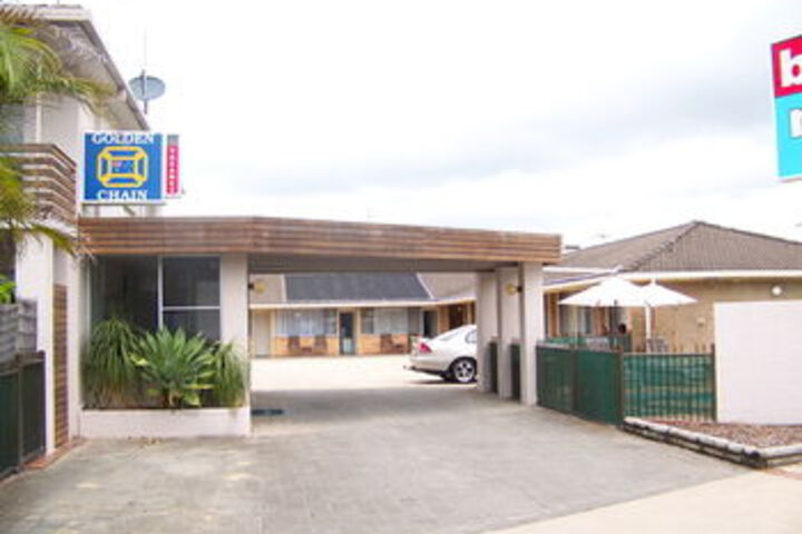 Hotel 3 of 10