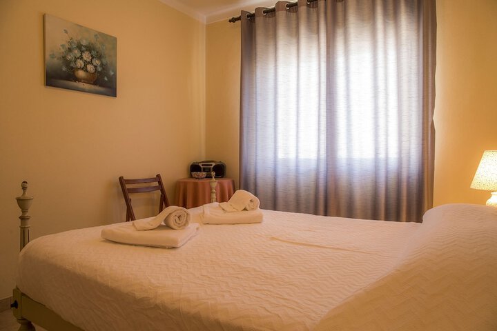 Room 6 of 26