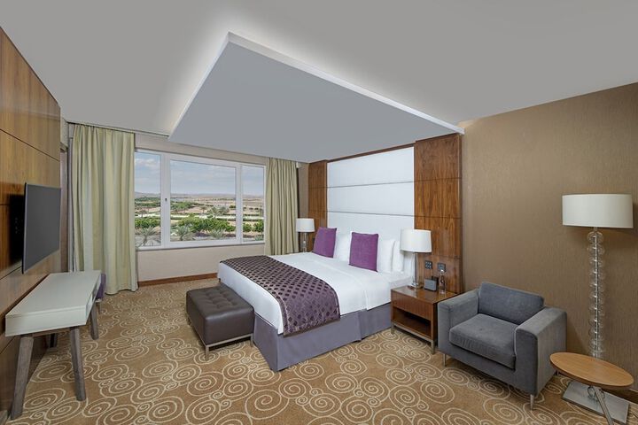 Room 17 of 117