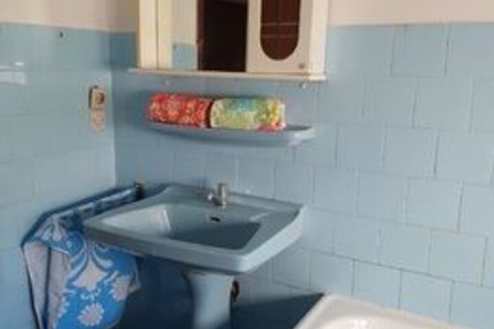 Room 3 of 13
