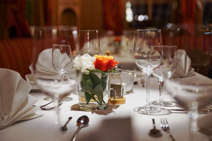 Dining 39 of 46