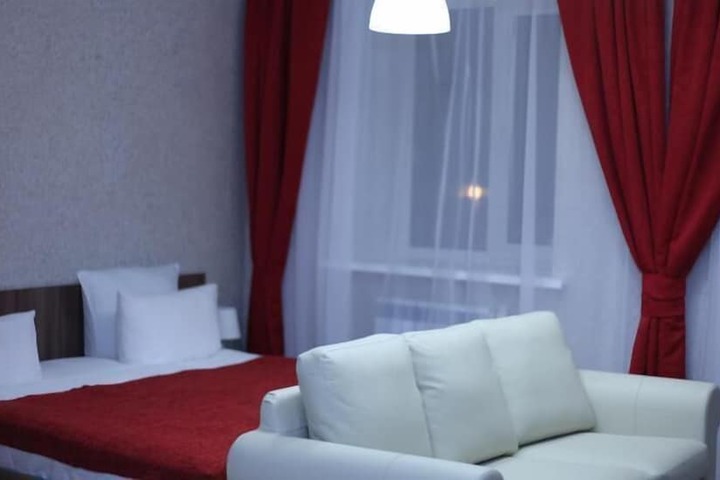 Room 25 of 60