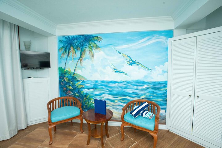 Room 10 of 41