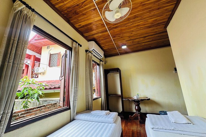 Room 26 of 60
