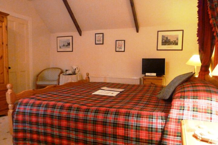 Room 12 of 53