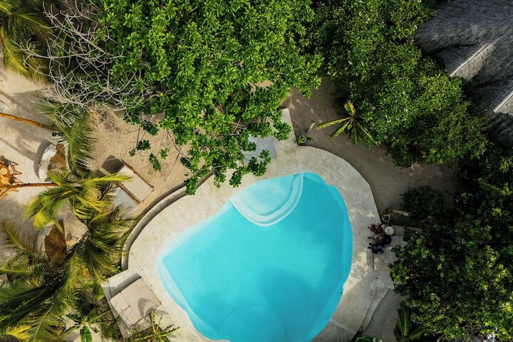 Pool 83 of 101