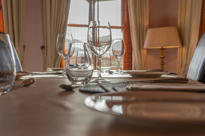 Dining 47 of 69