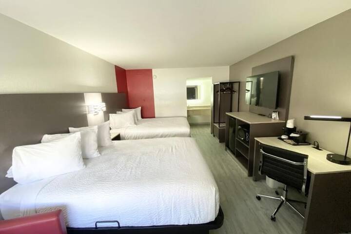 Room 57 of 92